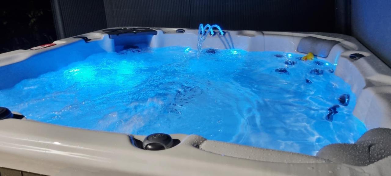 Marthys House With Hot Tub Looe Villa Dış mekan fotoğraf